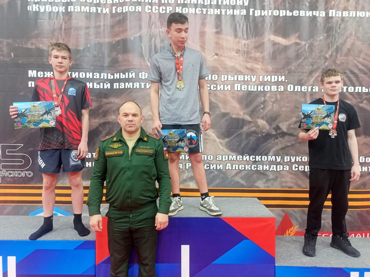 44f3e1fe 4d78 48ee b691 1e3eb1370c95